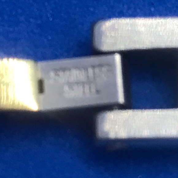 Stainless Steel 7 3/4” MPM 2-tone Link Bracelet - Picture 7 of 9